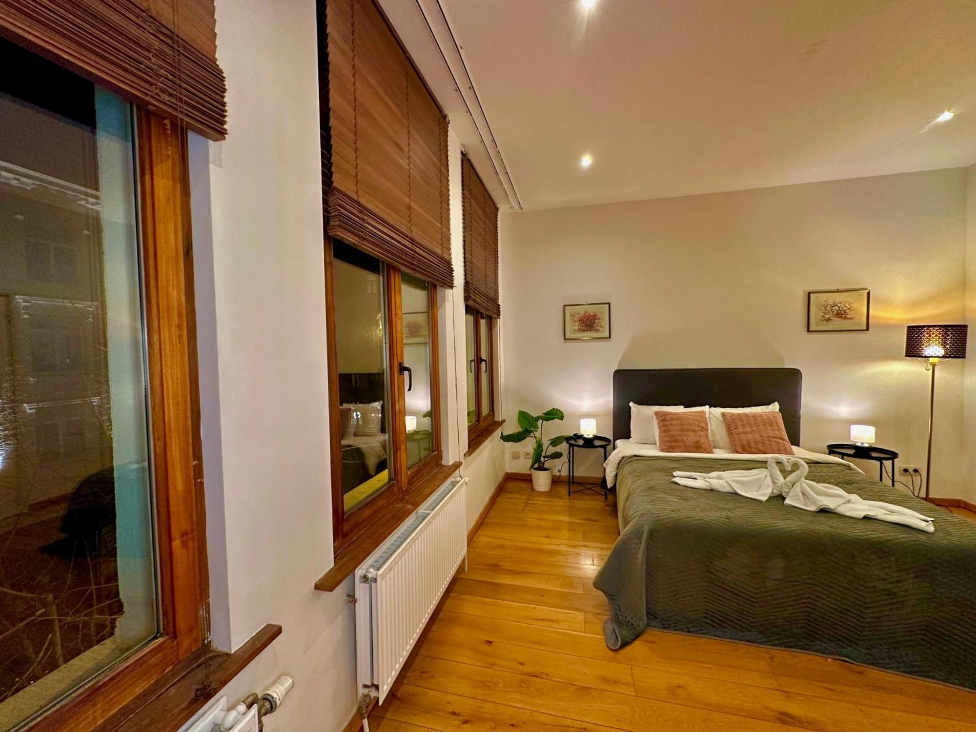 Luxury Suites Museum By Rikas Hotels Amberes Exterior foto
